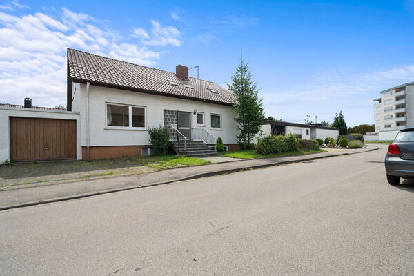 XXL Wohnen in Riedlingen - Preiswerter Einstieg für Macher!